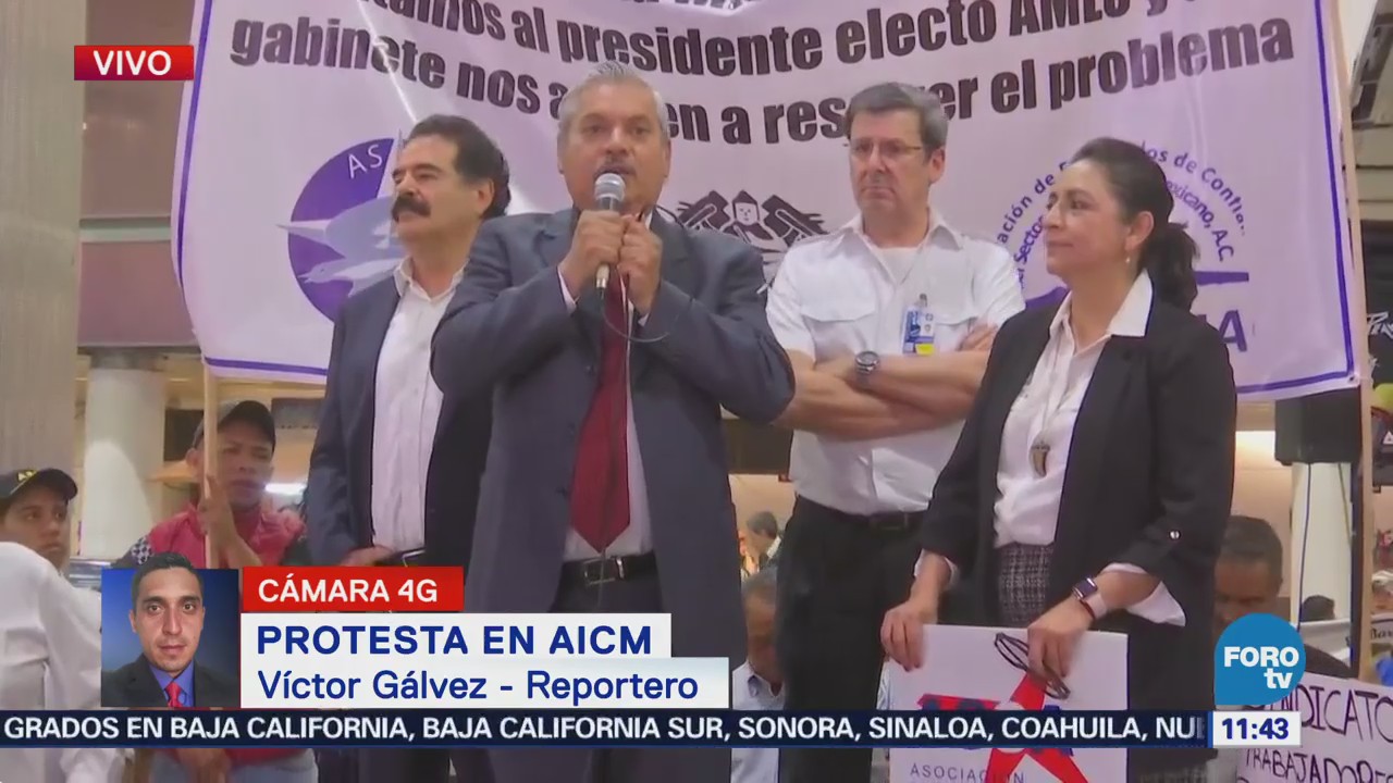Continúa protesta de extrabajadores de Mexicana en el AICM