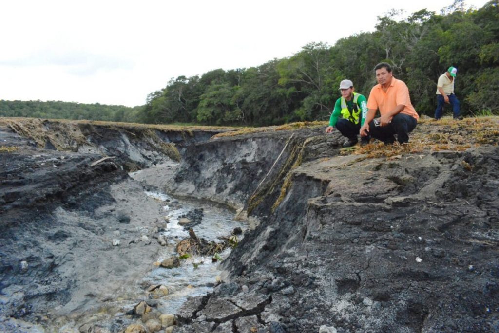Detectan grietas y deslizamientos de tierra en Laguna de Chakanbakan