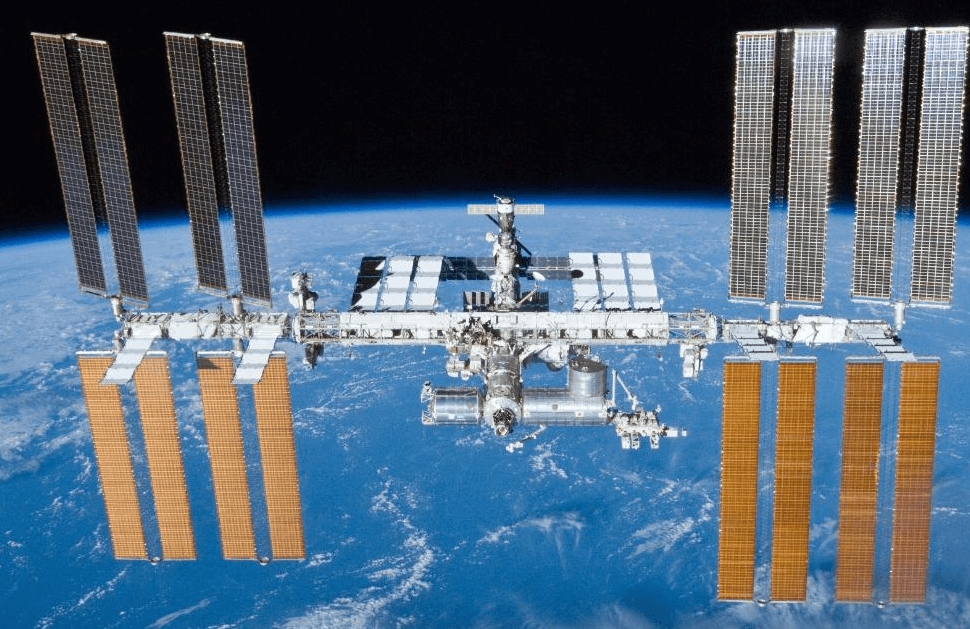 Estación Espacial Internacional detecta fuga de aire en lado ruso