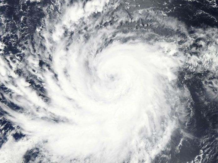 Hawai en alerta por fuerza del huracán 'Lane'