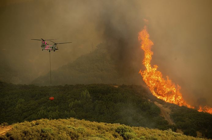Incendio Mendocino, más grande en la historia de California
