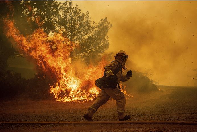 Incendio Mendocino, más grande en la historia de California
