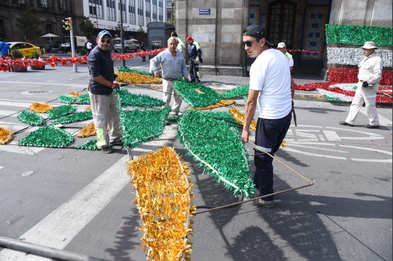 Preparan espectáculo de luces en mosaicos para festejar Independencia de México en CDMX