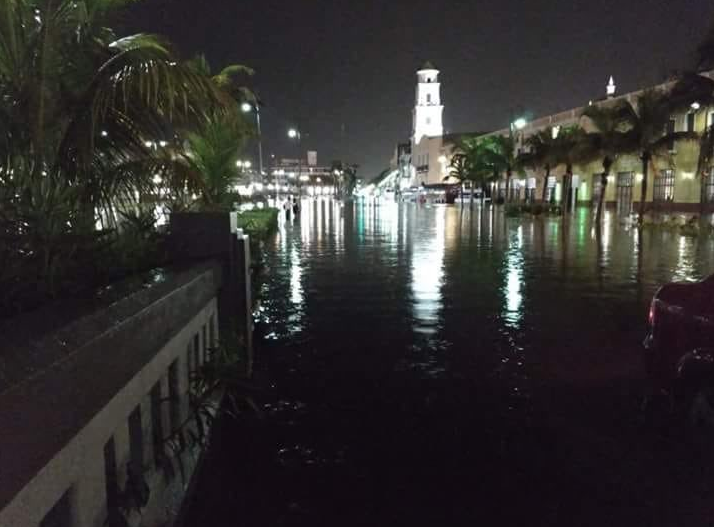Lluvias causan inundaciones en Veracruz