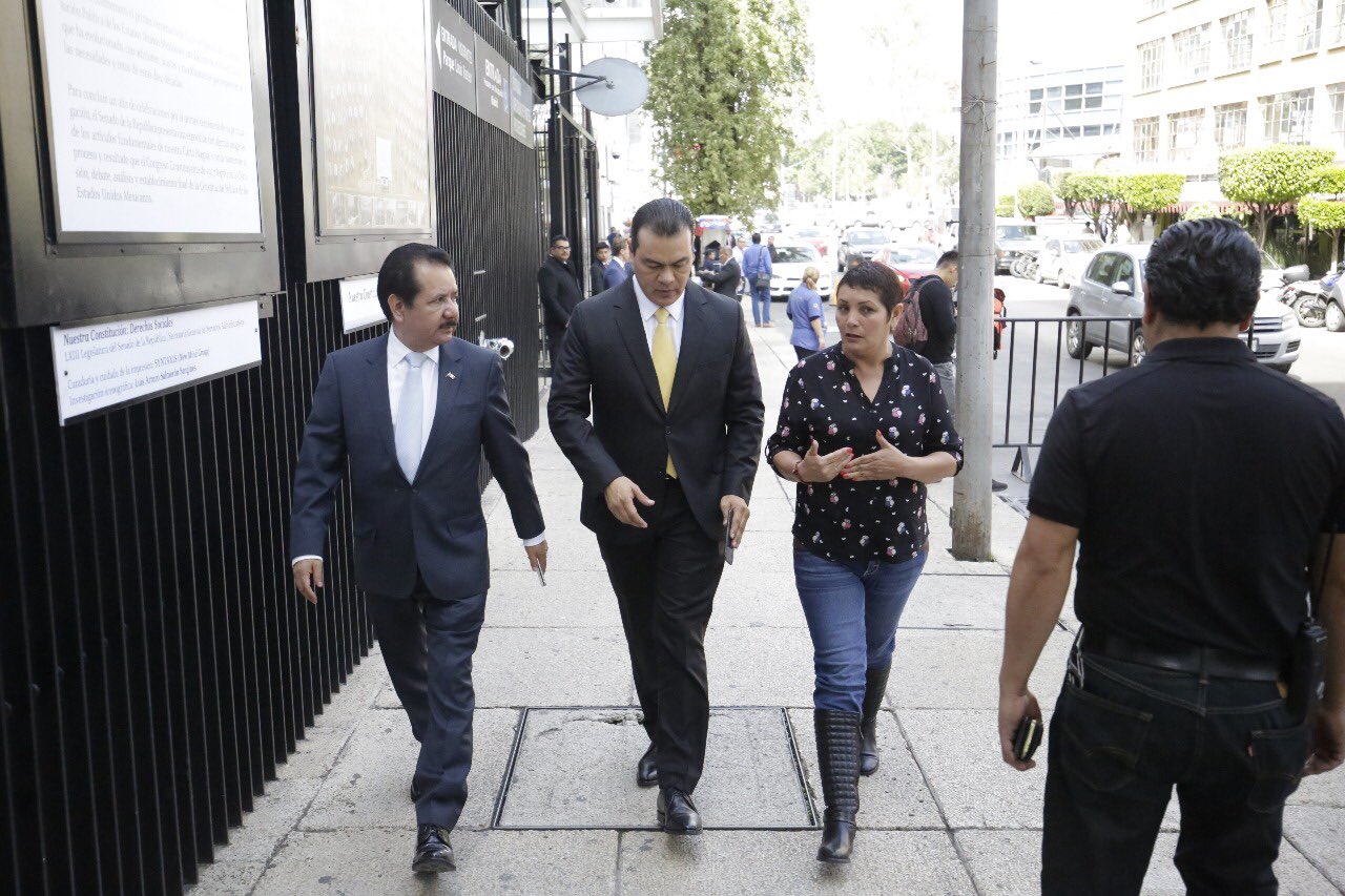 Juan Zepeda propondrá 40 mil pesos al mes para senadores