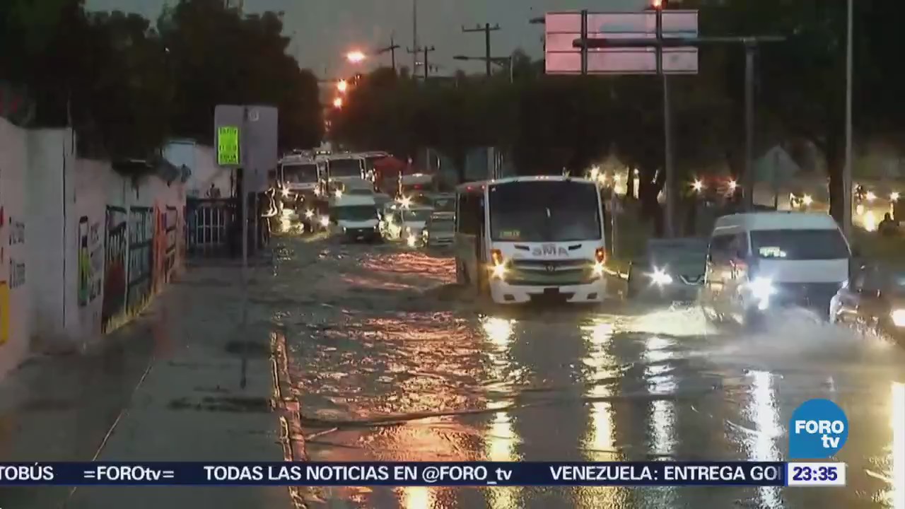 Lluvia causa afectaciones en gran parte del Valle de México
