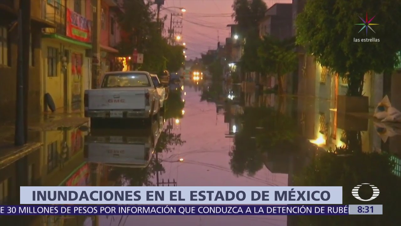 Lluvia en Nezahualcóyotl provoca inundaciones
