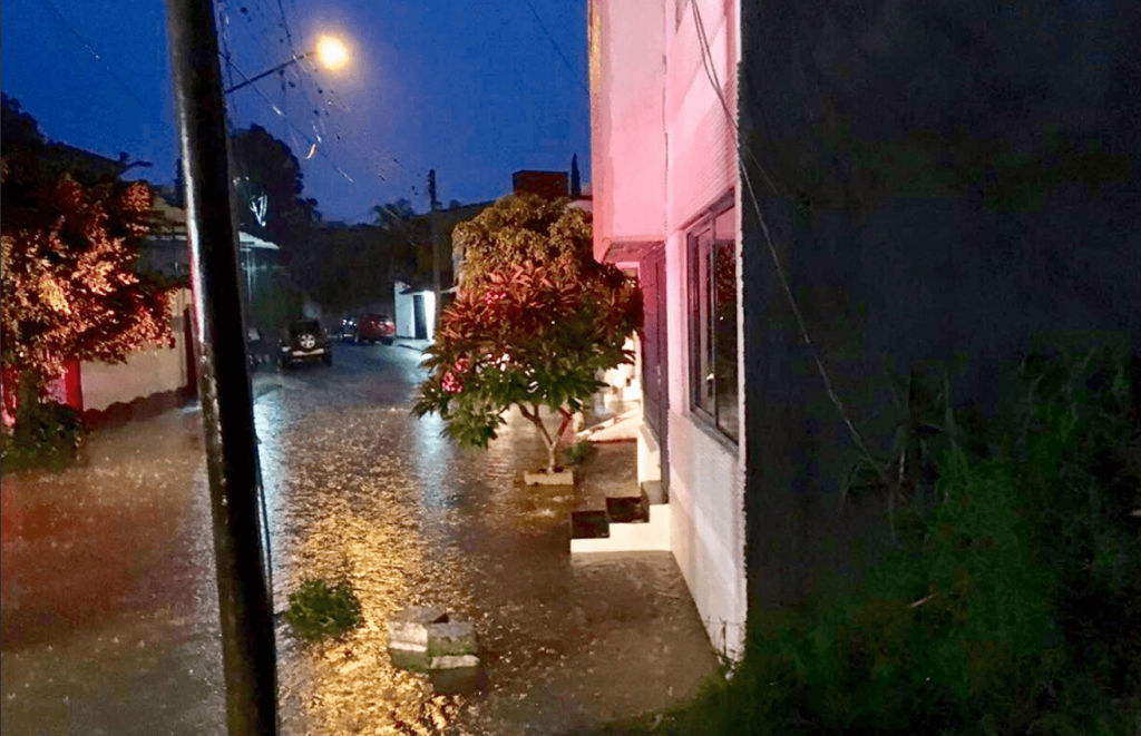 Liberan apoyo para municipios de Oaxaca por inundaciones