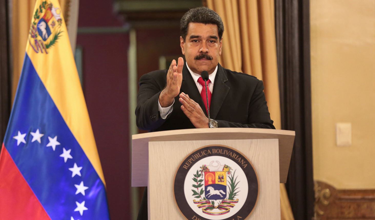 Maduro culpa al presidente Santos de atentado en su contra