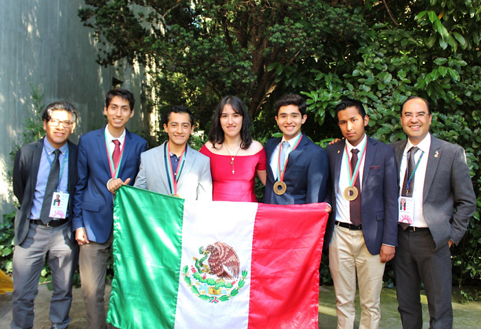 México gana cuatro medallas de bronce en Olimpiada de Física