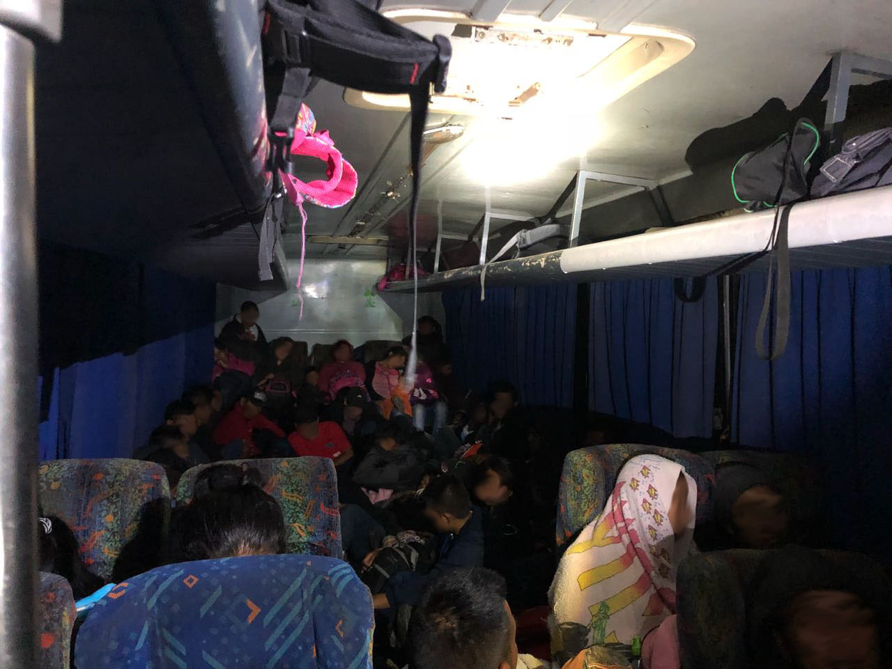 58 migrantes centroamericanos intentan llegar a EU, pero son interceptados en Tabasco