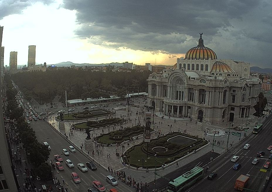 Prevén lluvias y actividad eléctrica para la Ciudad de México