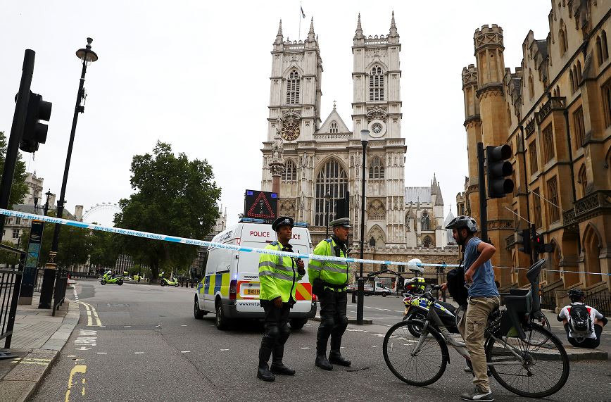 Atropello en Parlamento británico es incidente terrorista: Policía