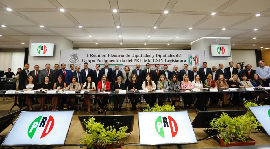 Navarrete Prida inaugura plenaria de diputados del PRI