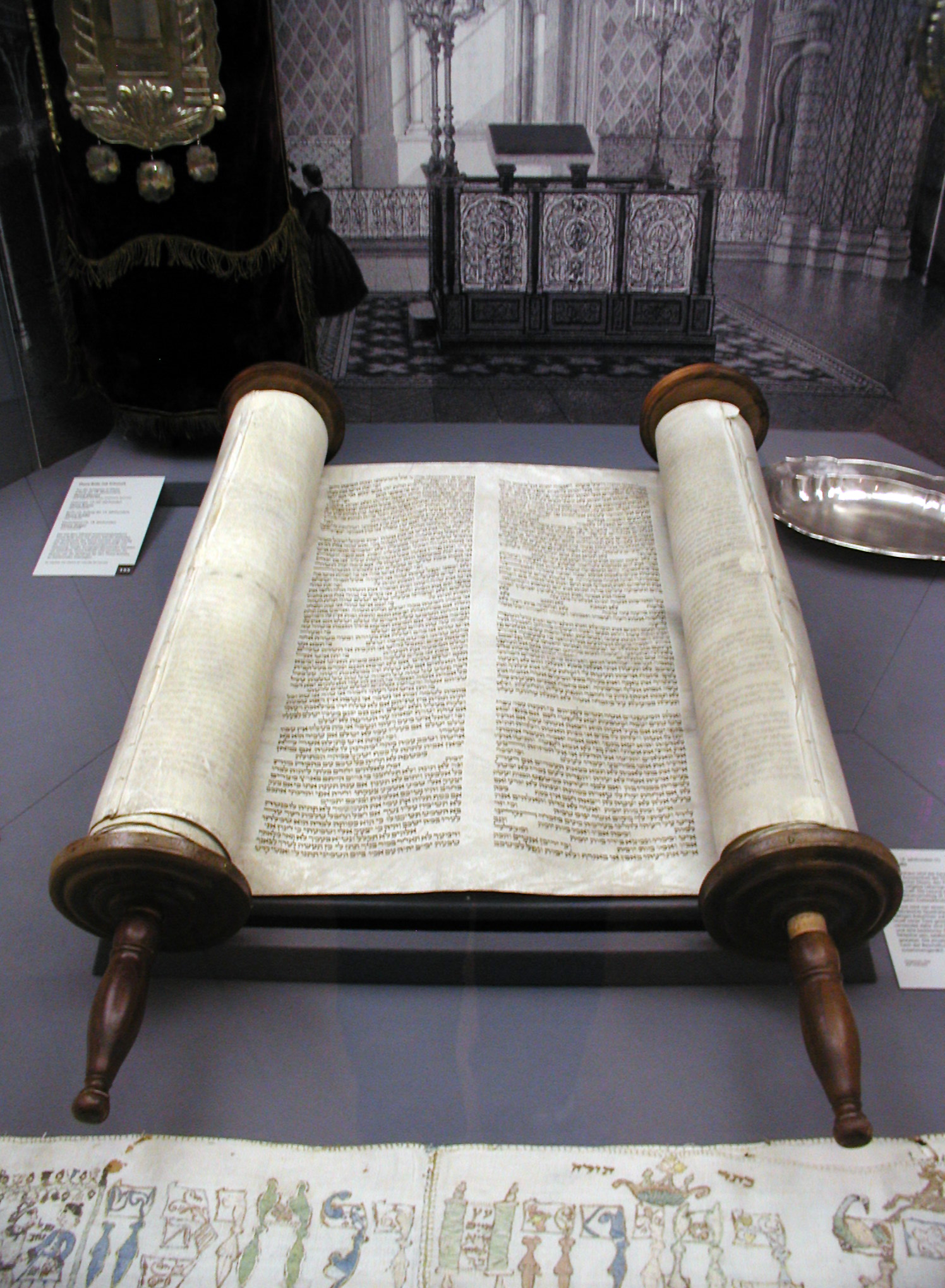 tora-colonia-sinagoga-biblia