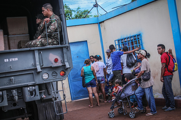 Venezuela desatiende mujeres embarazadas, dan a luz en Brasil