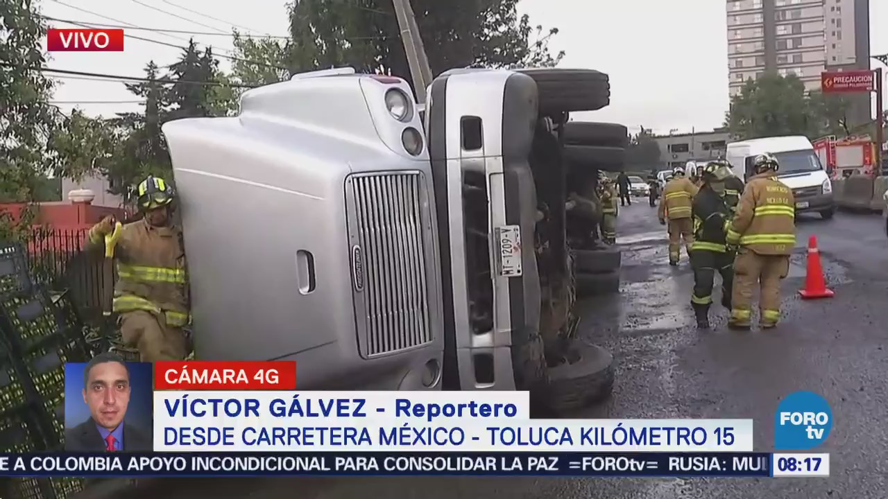 Vuelca camión con limones en la México-Toluca