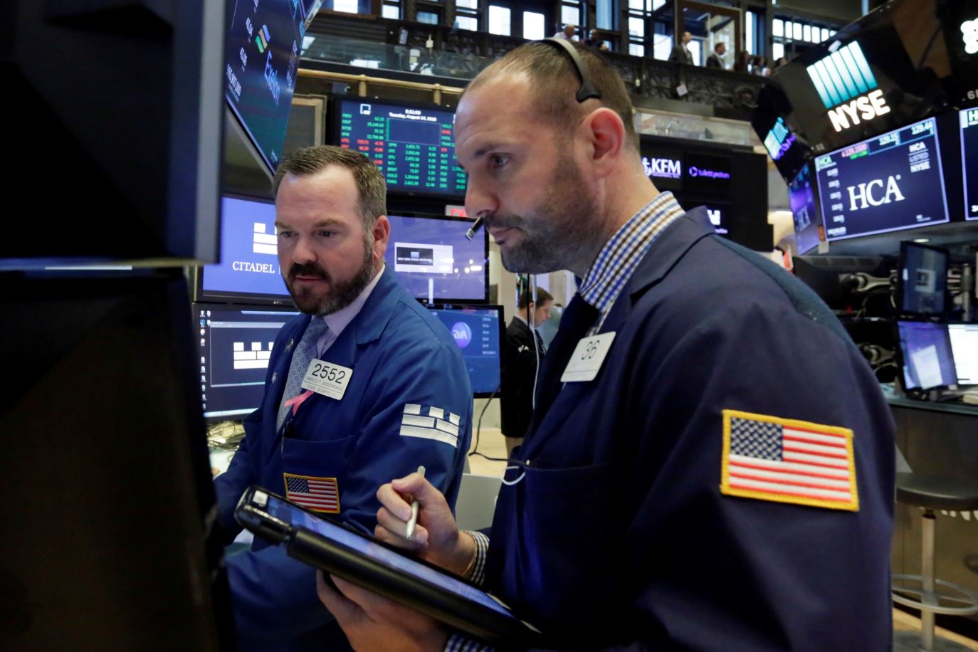 Wall Street abre al alza pese a crisis turca, Dow Jones recupera 0.22%
