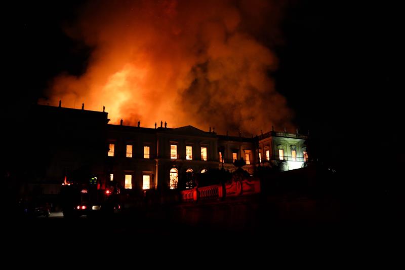 Incendio en Museo Nacional de Río de Janeiro, Brasil