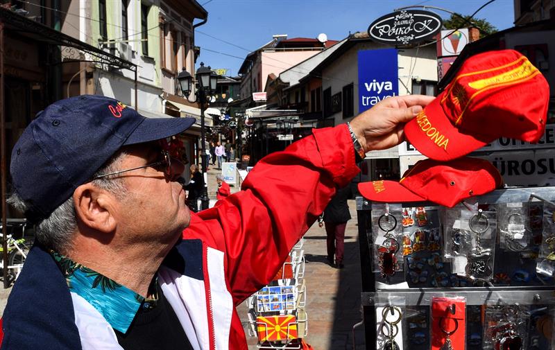 Reportan baja participación en el referéndum macedonio