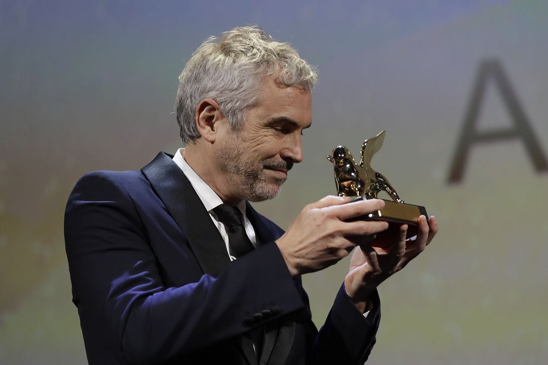 Alfonso Cuarón gana León de Oro por película 