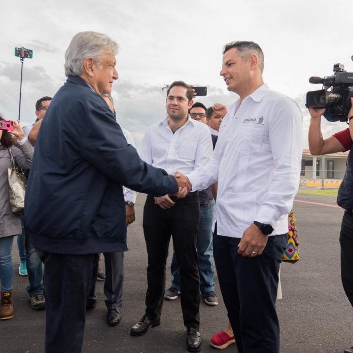 López Obrador asegura que apoyará a todos los damnificados de los sismos