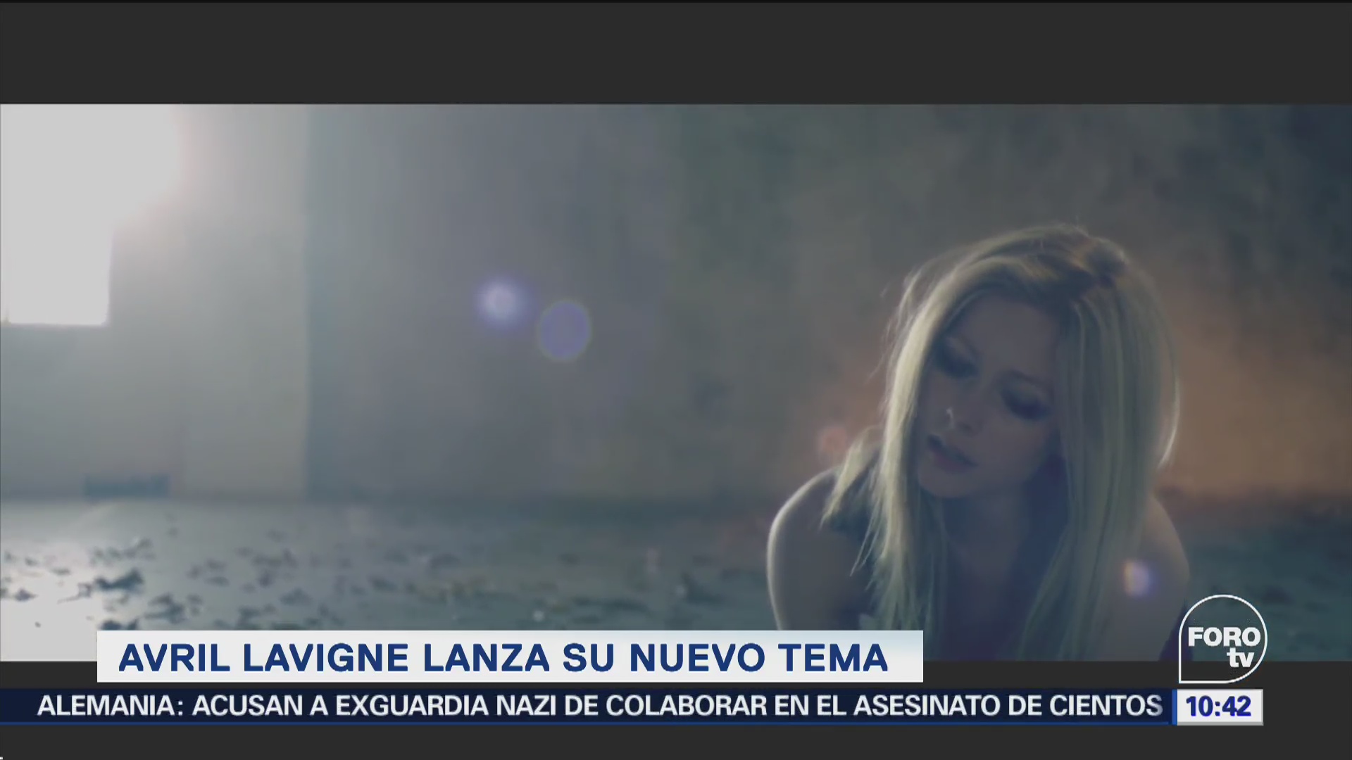 Avril Lavigne regresa con nuevo tema