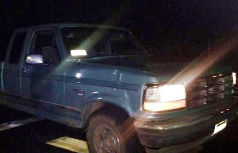 Uruapan: Localiza cinco muertos en una camioneta