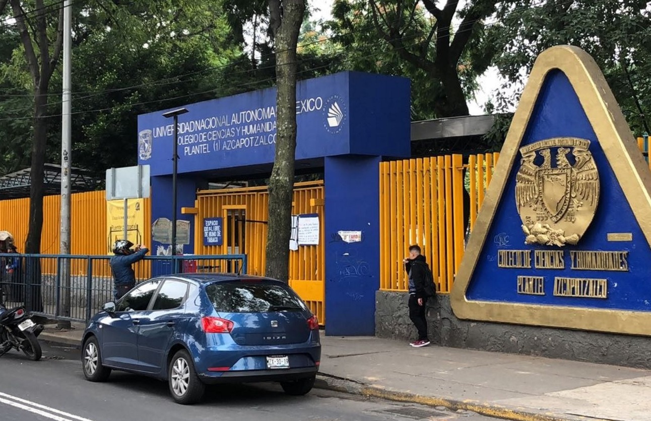 UNAM expulsa a 2 estudiantes del CCH Azcapotzalco por violencia en Rectoría
