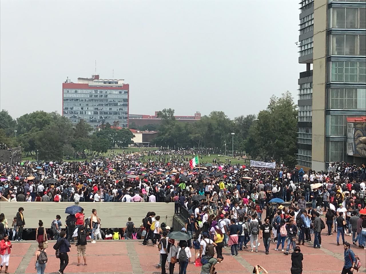 ¡Porros, fuera!, demandan estudiantes de la UNAM