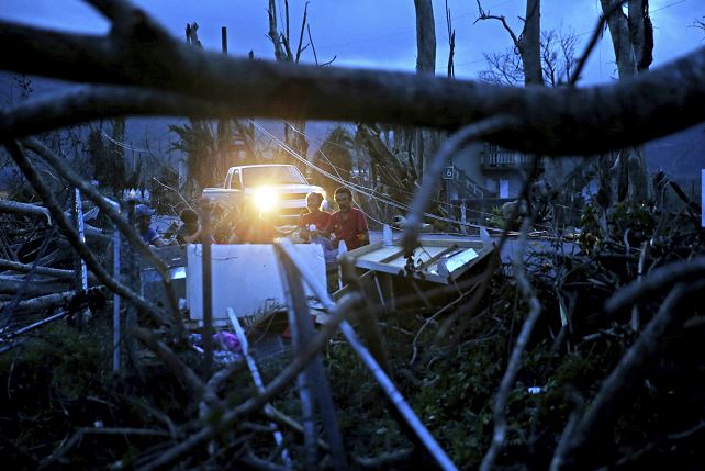 Revelan muerte de puertorriqueños tras huracán María
