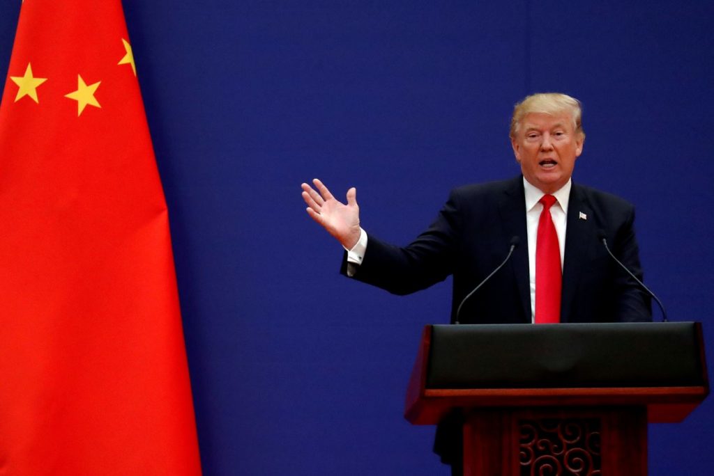 Donald Trump ordena aranceles a China por 200 mil mdd