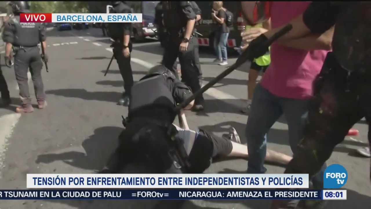 Enfrentamientos Entre Policías Manifestantes Barcelona