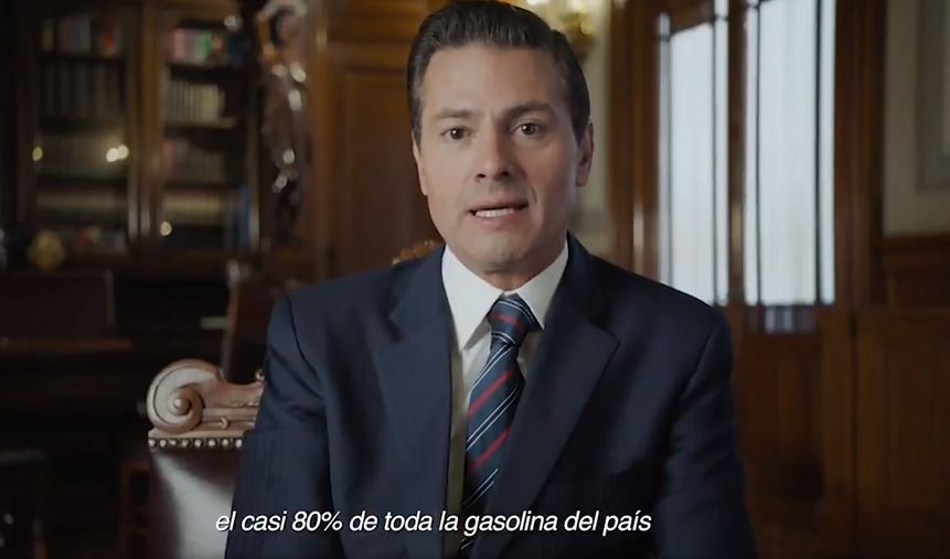 Peña Nieto asume responsabilidad por liberar precio de gasolina