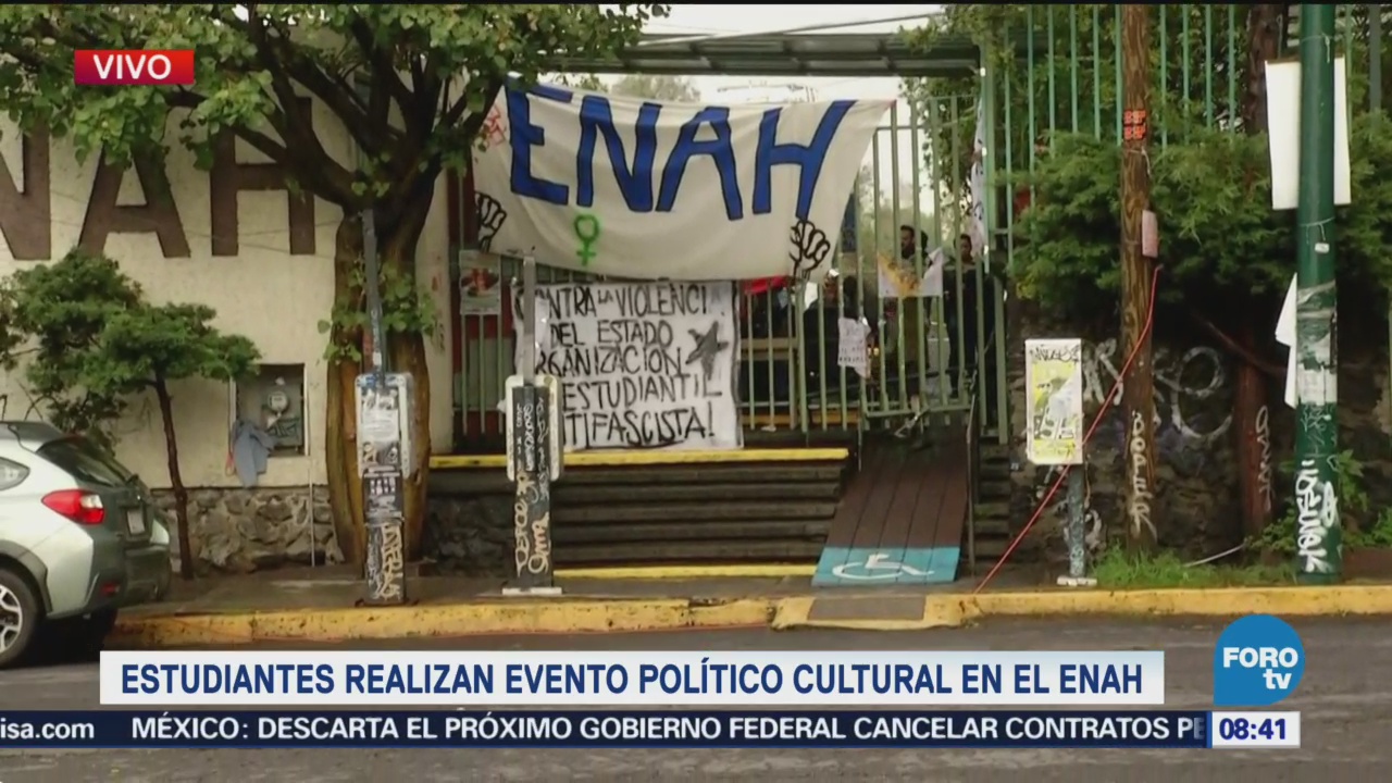 Estudiantes realizan evento político cultural en la ENAH