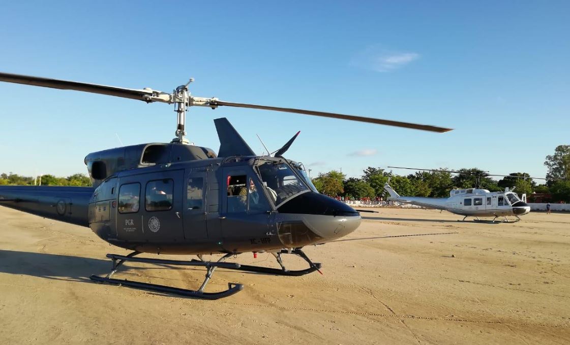 Helicópteros de la PGR transportan víveres a damnificados en Sinaloa