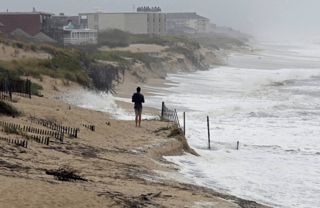 Vientos de Florence comienzan a azotar Carolina del Norte