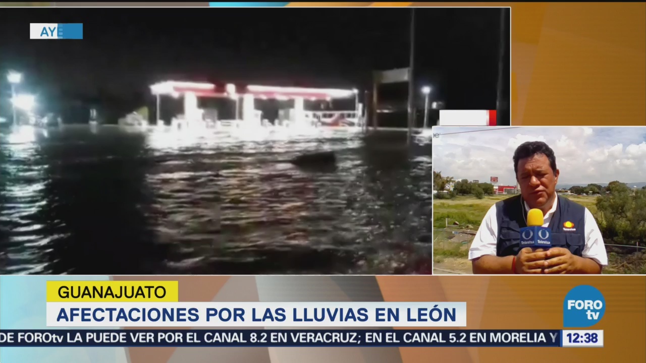 Inundaciones afectan diversas vialidades de León, Guanajuato