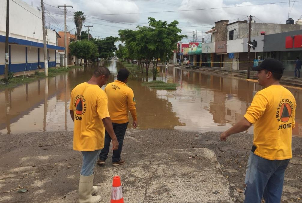 Lluvias provocan inundaciones en Sinaloa y Sonora