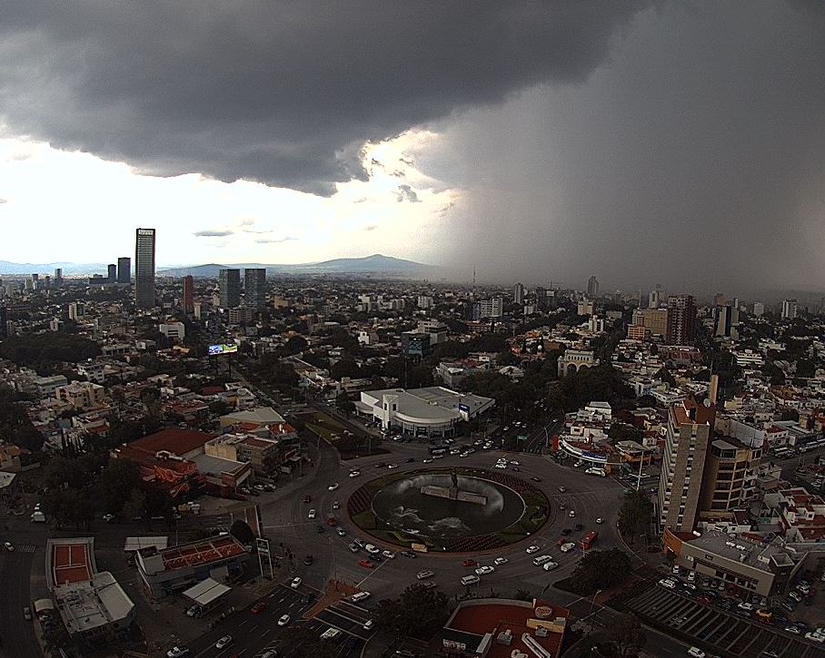 Canal de baja presión provocará lluvias en gran parte de México