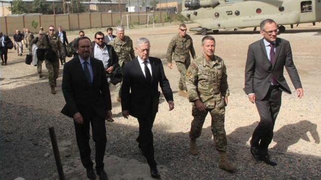 Mattis llega a Afganistán para reunirse con el presidente Ghani