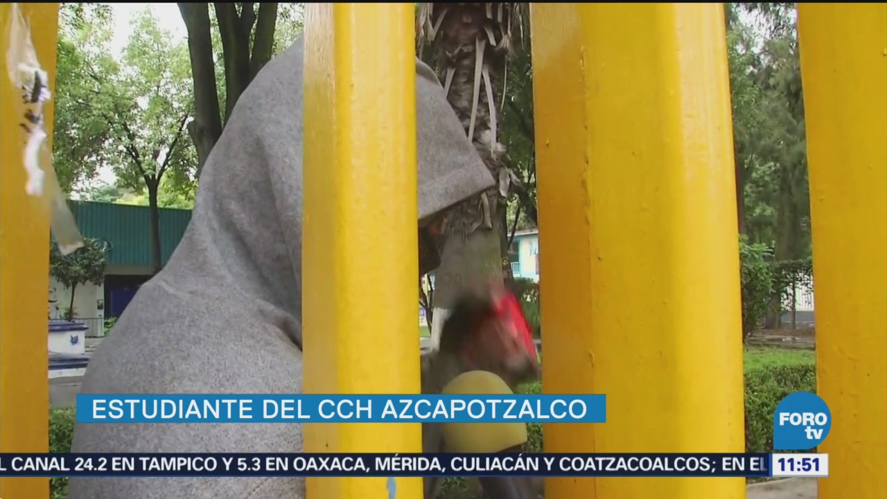 Jóvenes dentro del CCH Azcapotzalco desconocen pliego petitorio