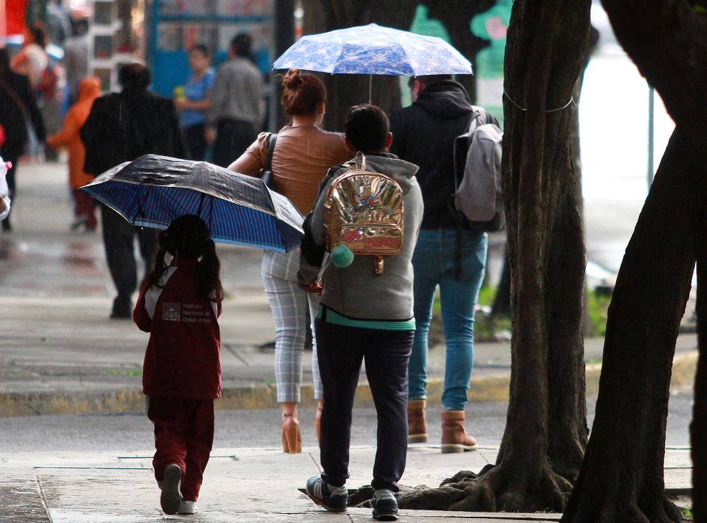Prevén lluvias intensas en Jalisco, Colima y Michoacán