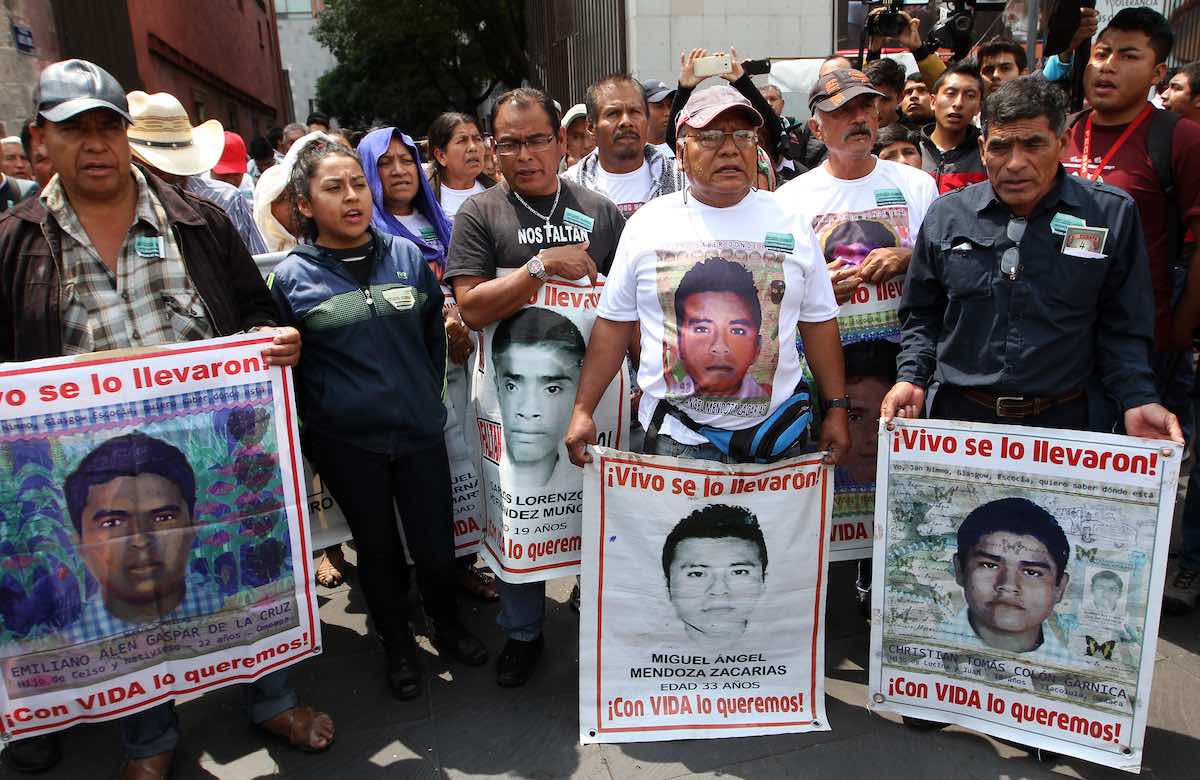 Marcha Ayotzinapa 43 Normalistas Ciudad México CDMX