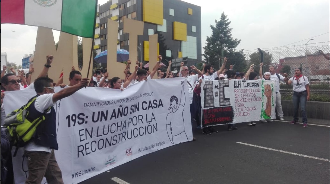 Damnificados del 19 de septiembre de 2017 marchan por la CDMX