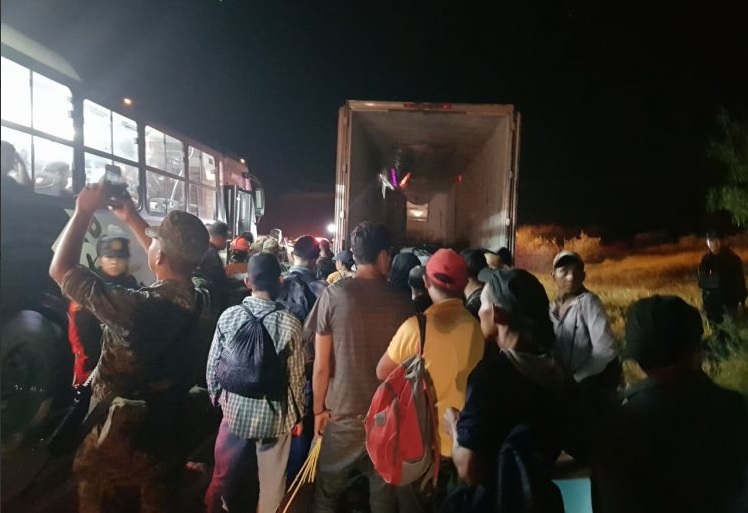 Rescatan a más de 300 migrantes en General Bravo, Nuevo León