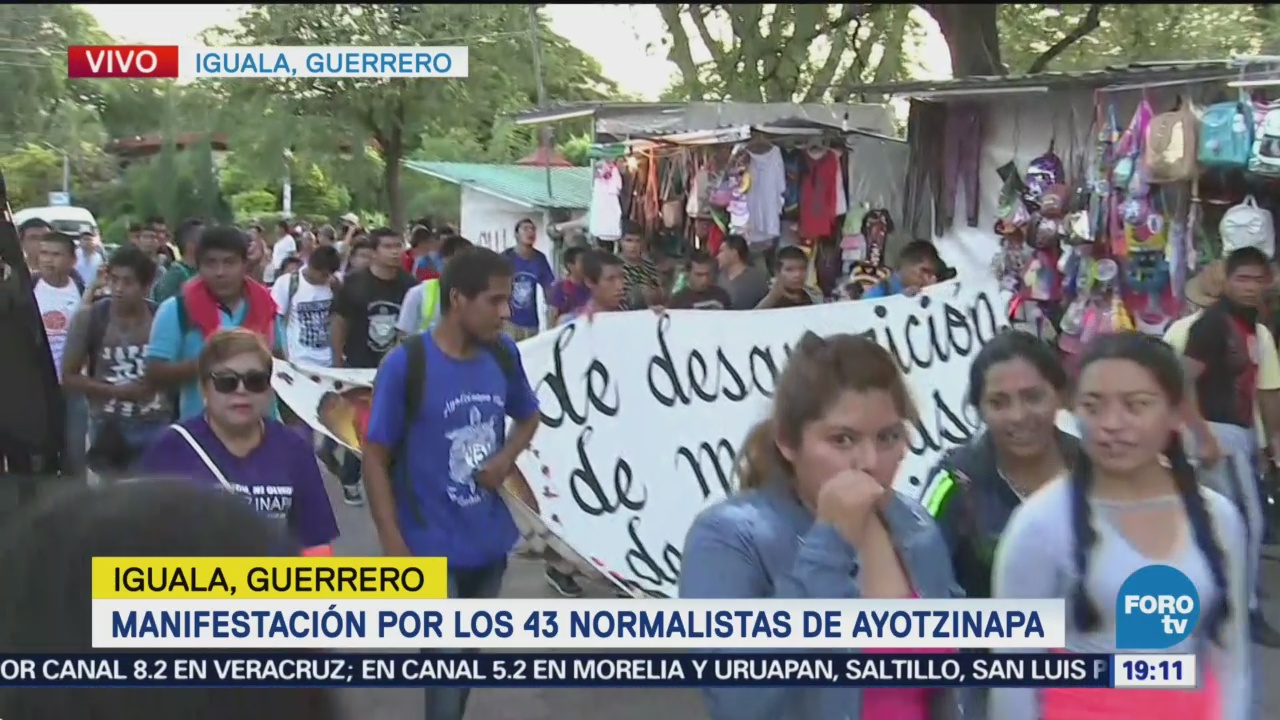 Movilización Iguala Estudiantes Ayotzinapa Desaparecidos Guerrero