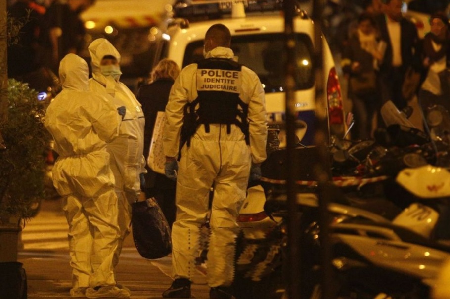 Francia: Dos heridos en Nimes por un coche que embiste a multitud