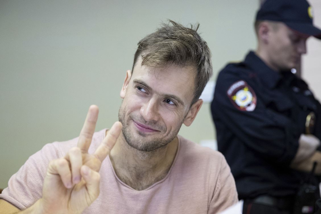 Activista de Pussy Riot recibirá tratamiento médico en Alemania