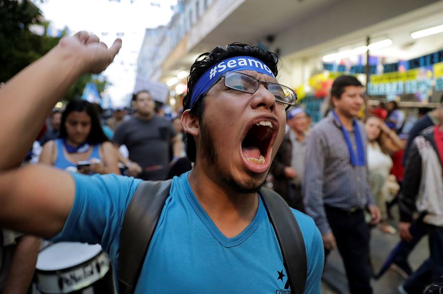 Marcha en Guatemala para pedir renuncia de Jimmy Morales
